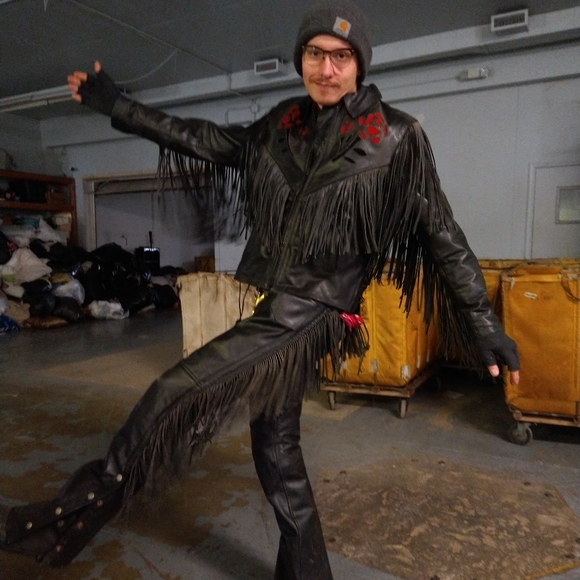 Meet your Posher, Donny V. - Picture 9 of 11